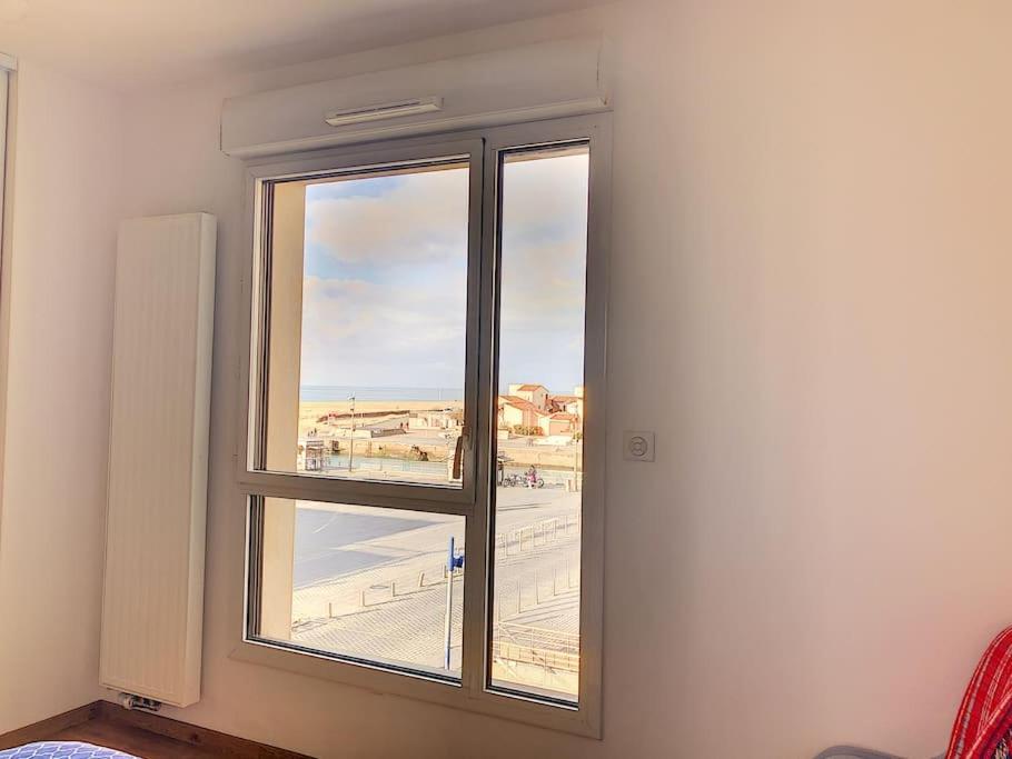 Appartement Plage En Residence Entier 2 Chambres كابروتو المظهر الخارجي الصورة