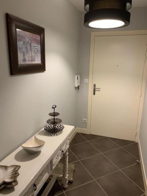 Appartement Plage En Residence Entier 2 Chambres كابروتو المظهر الخارجي الصورة